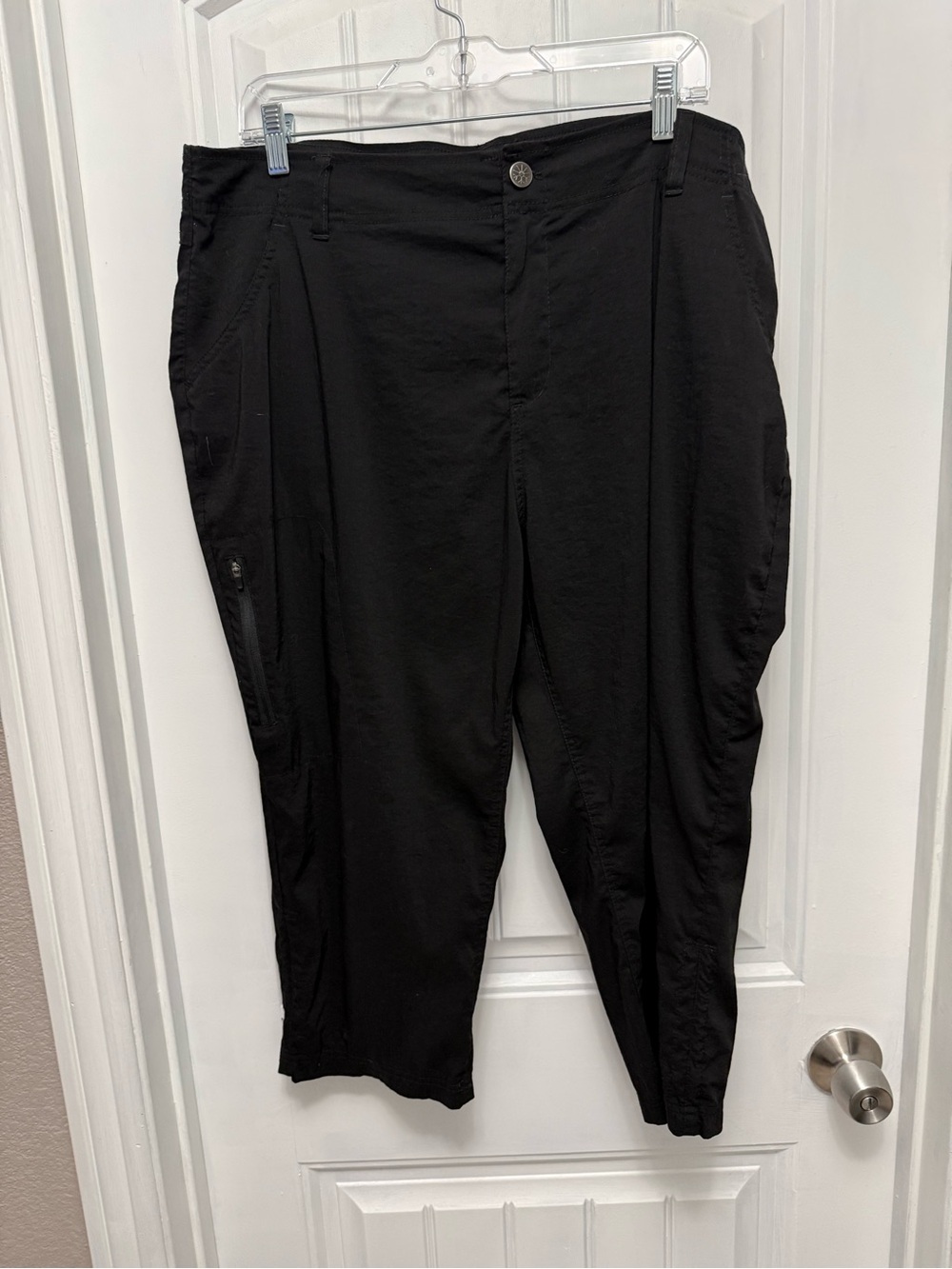 Khombu Capris Pants Women's Large Black Rayon Blend Adults XXL (19-12)